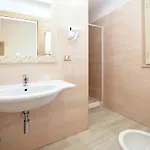 魅力酒店 酒店